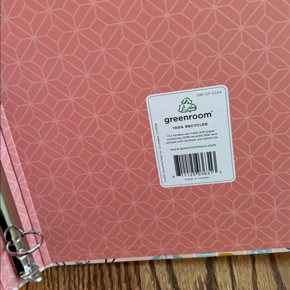 Set of 2 Binders -Floral and Botanical Patterned Binders New